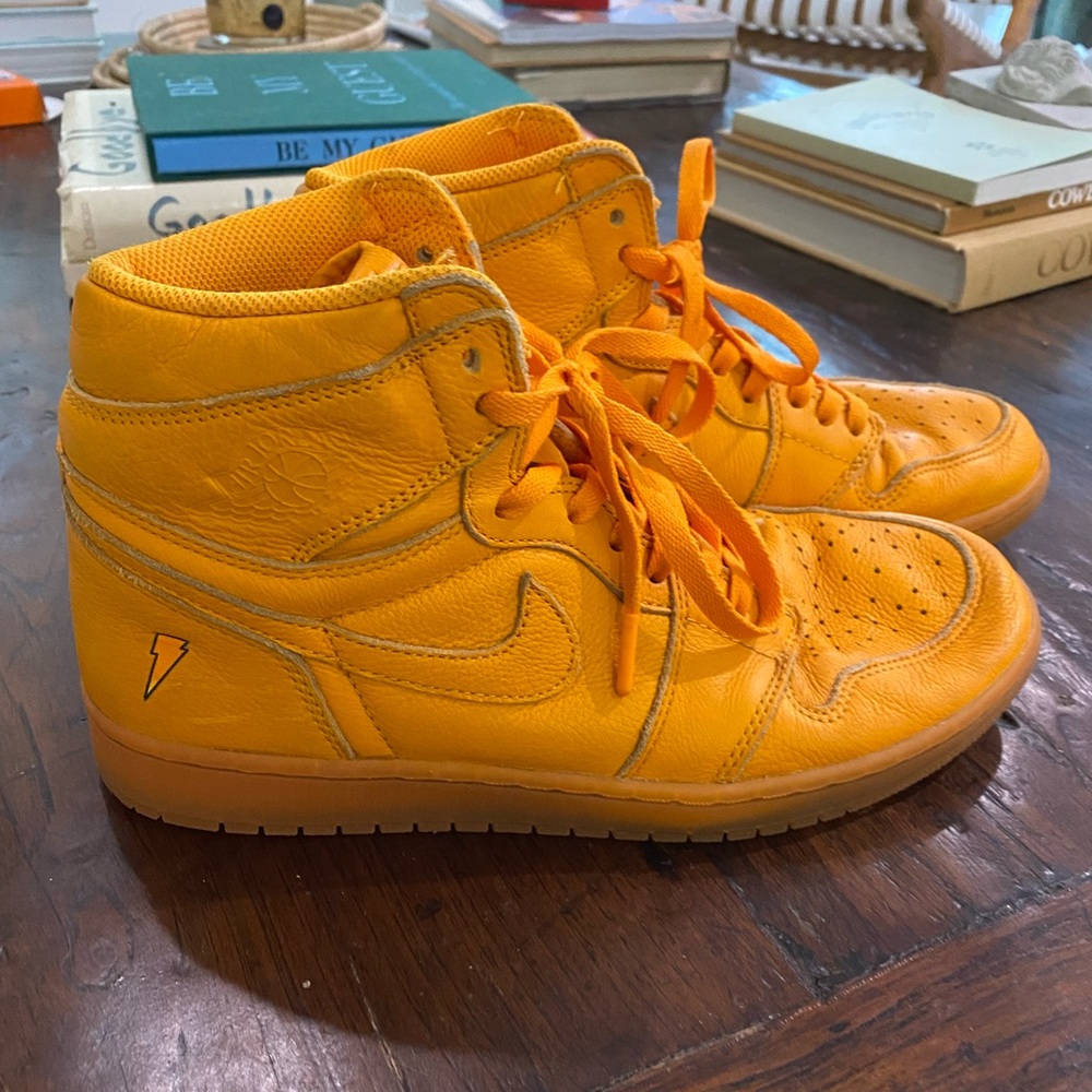Jordan 1 x Orange Gatorade